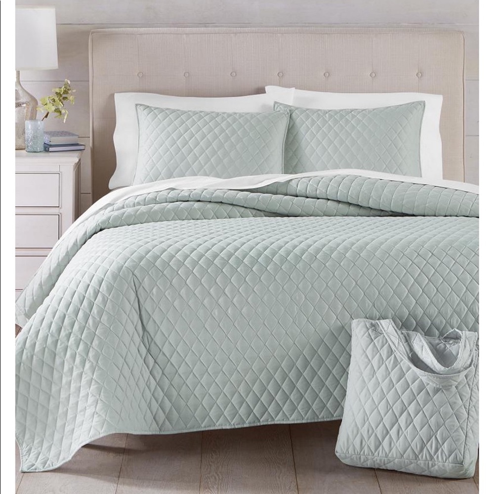 Martha Stewart Bed Set (Full/Queen & King) NEW